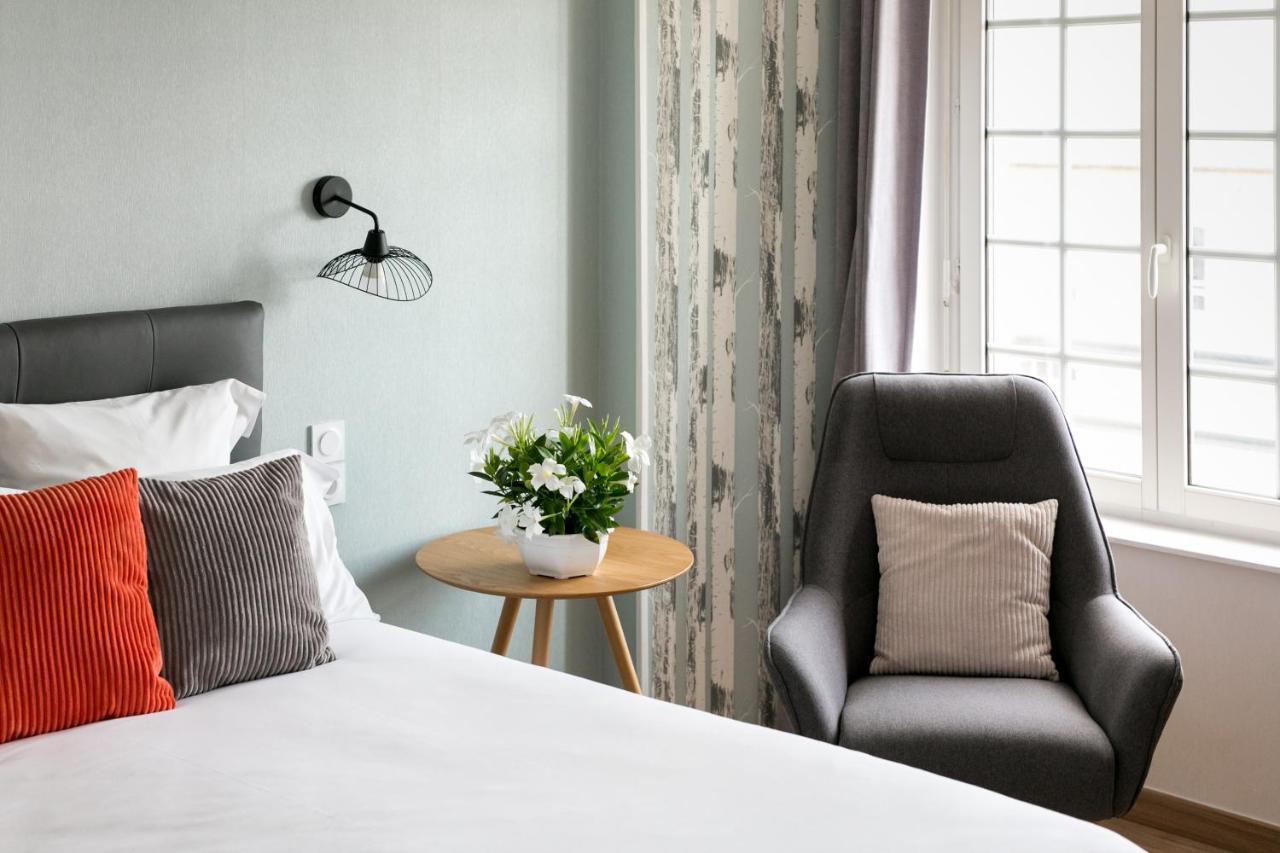 Le Cotentin Appart'Hotels & Restaurant Le Cot' Portbail Kültér fotó
