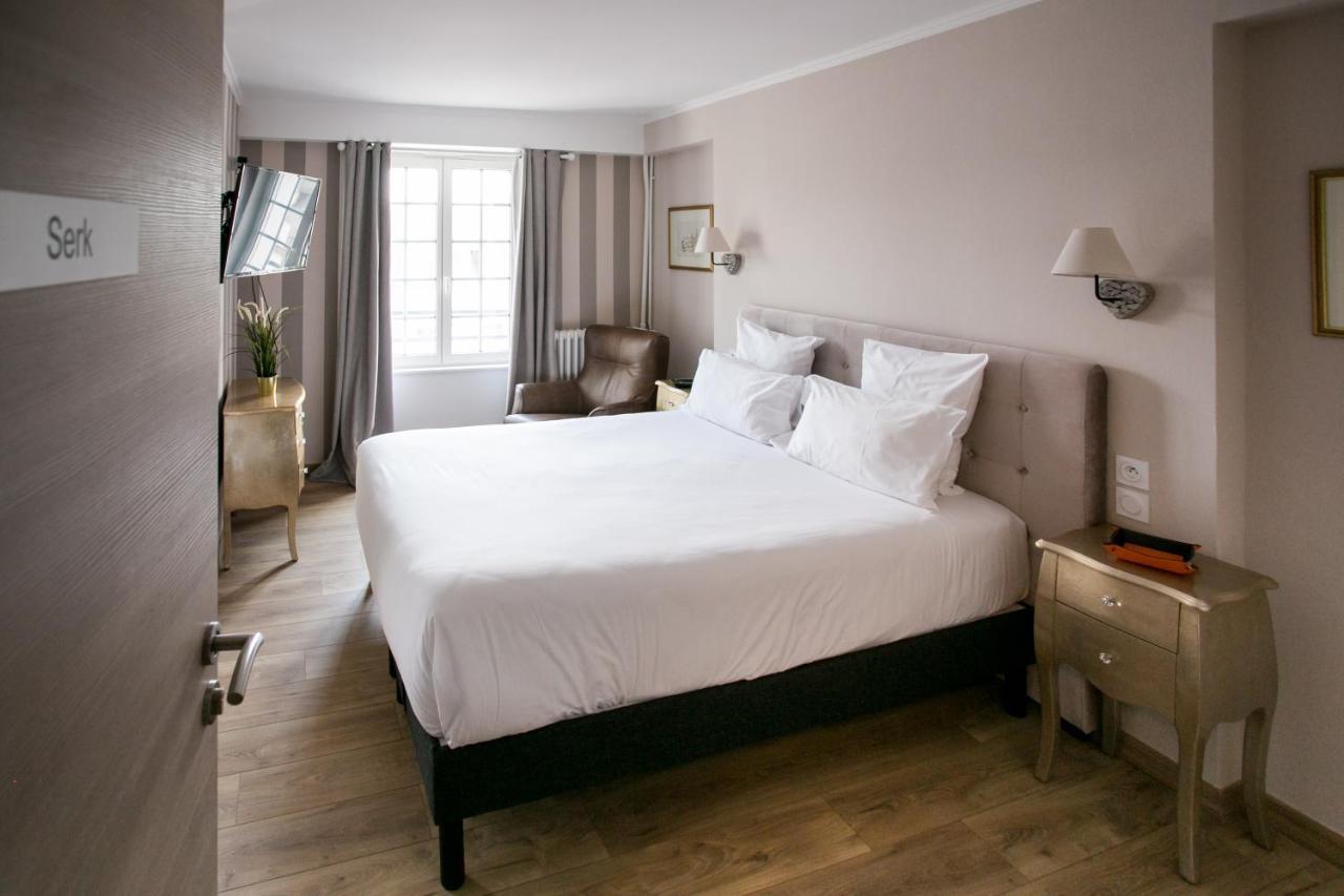 Le Cotentin Appart'Hotels & Restaurant Le Cot' Portbail Kültér fotó